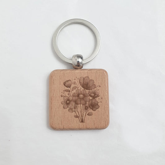 Breloc Lemn Gravat Buchet de Flori